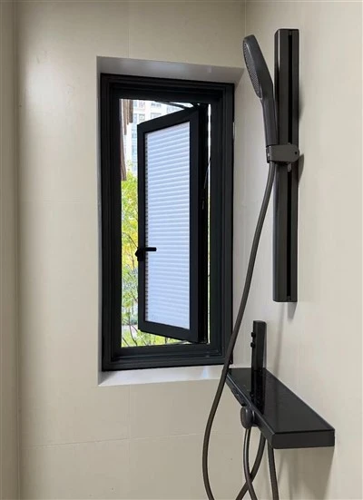 Aluminium Bathroom Ventilation Window
